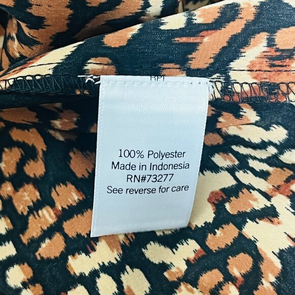 Nine West Animal Print Button Down Top 3X NWT - Picture 3 of 5